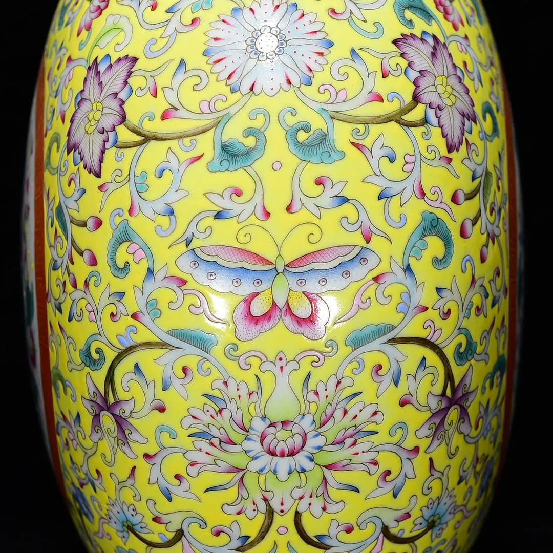 Chinese Famille Rose Style Porcelain Moon Flask thumbnail 3