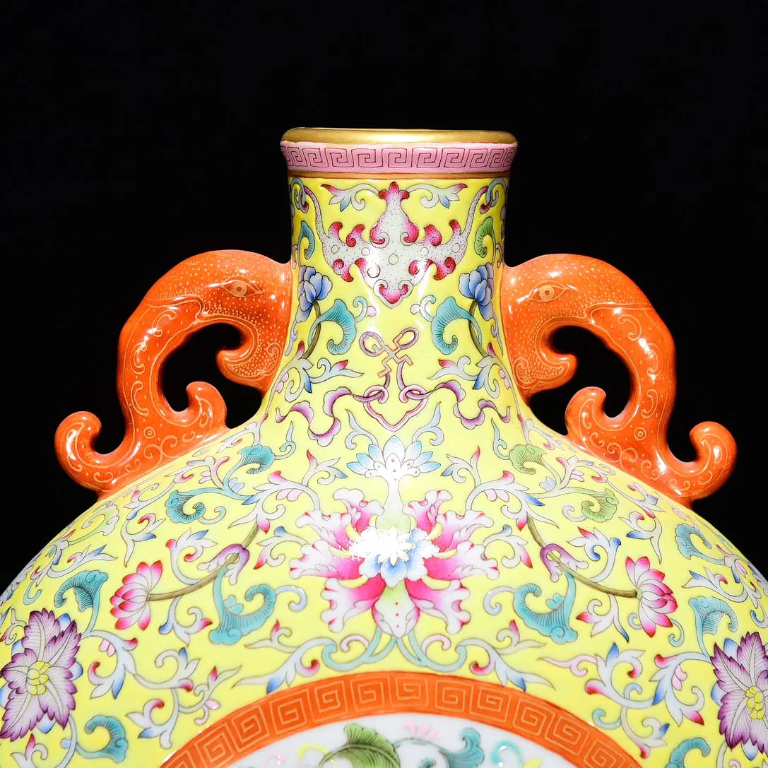 Chinese Famille Rose Style Porcelain Moon Flask thumbnail 5
