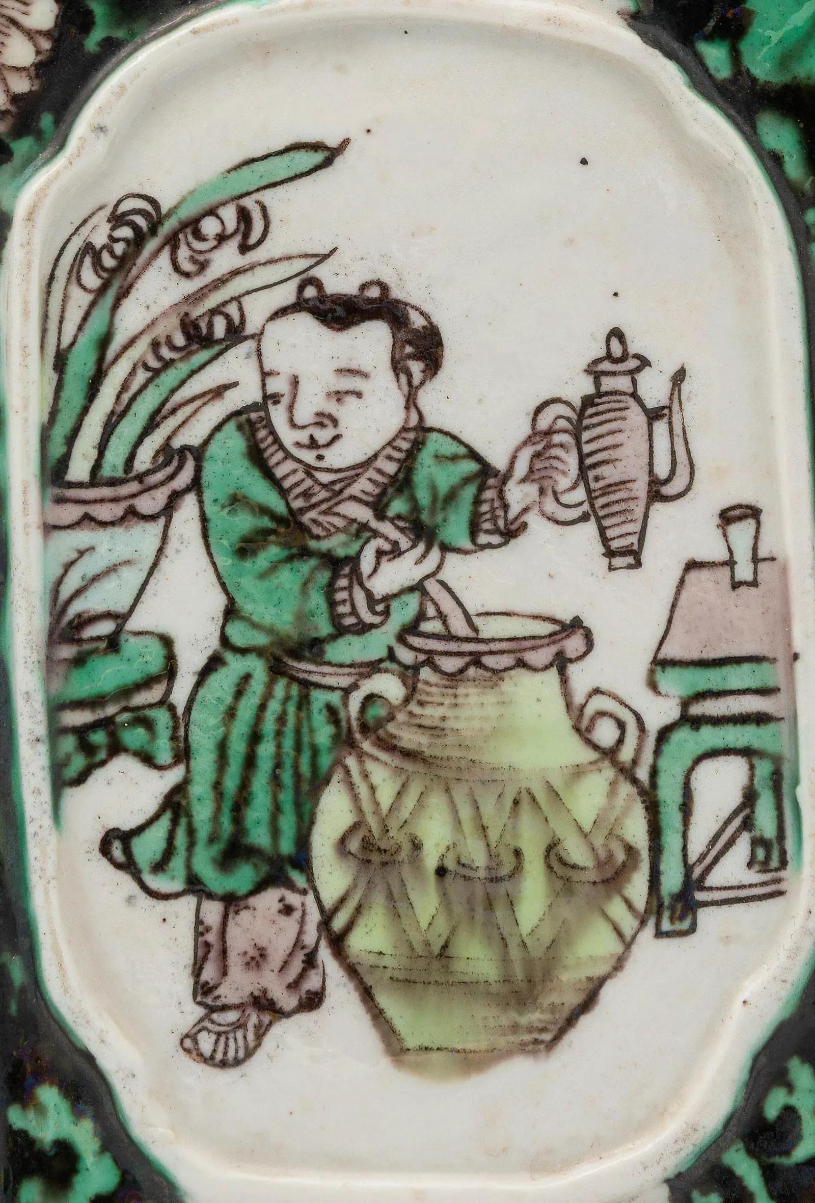 Chinese Famille Verte Porcelain Vase-Form Teapot thumbnail 8