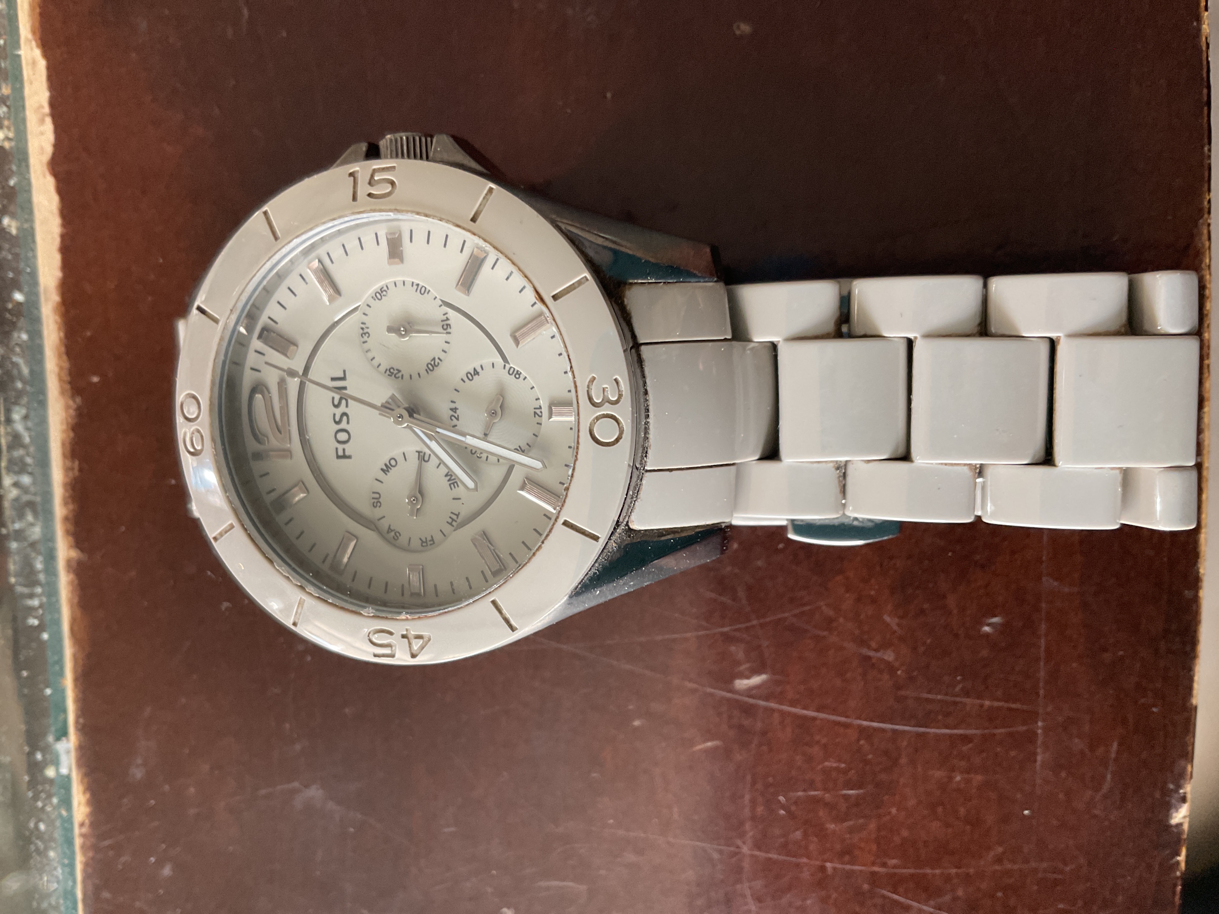 Fossil Contemporary White Ceramic Quartz Chronograph Wristwatch