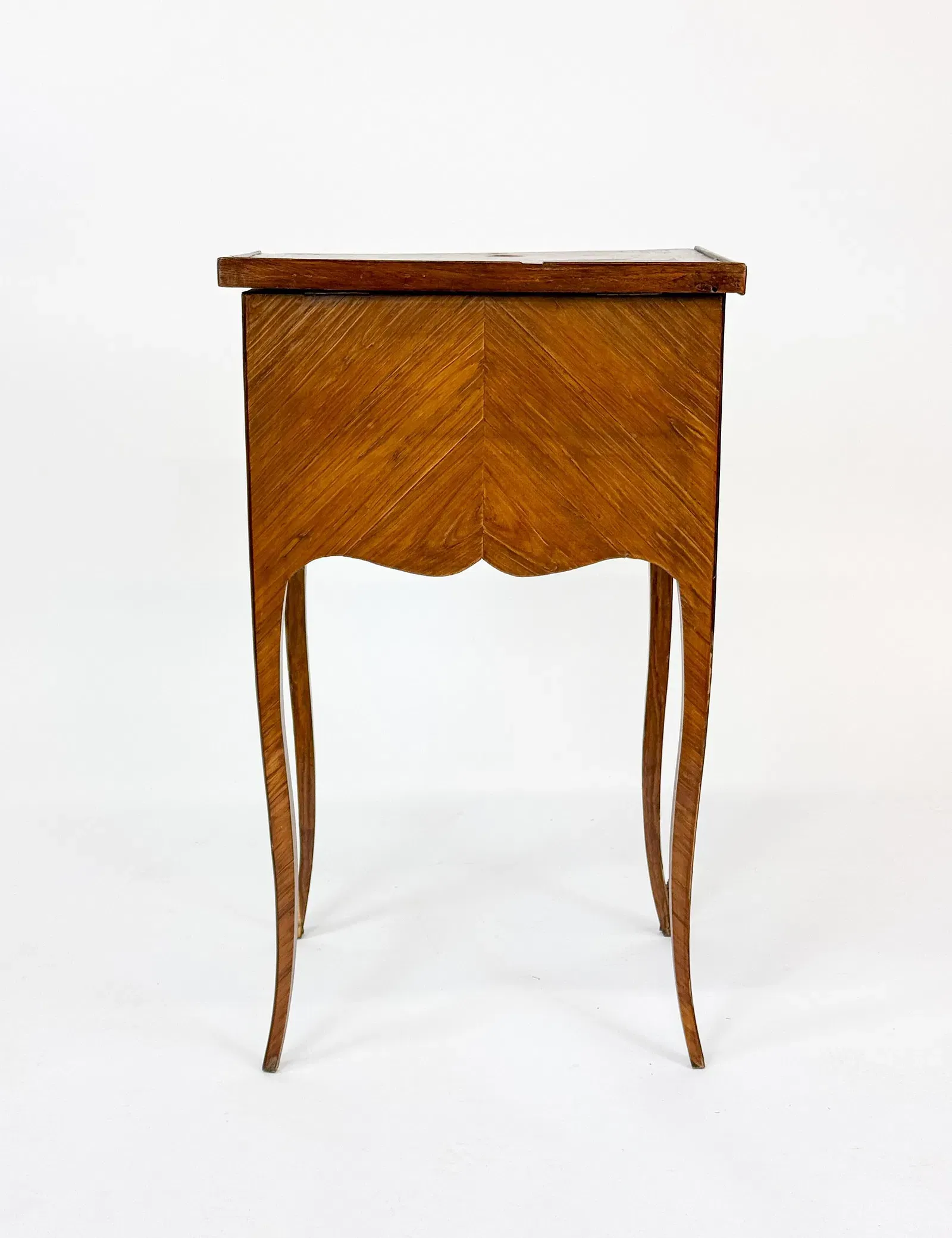 French Louis XV Period Kingwood and Marquetry Bonheur du Jour thumbnail 7