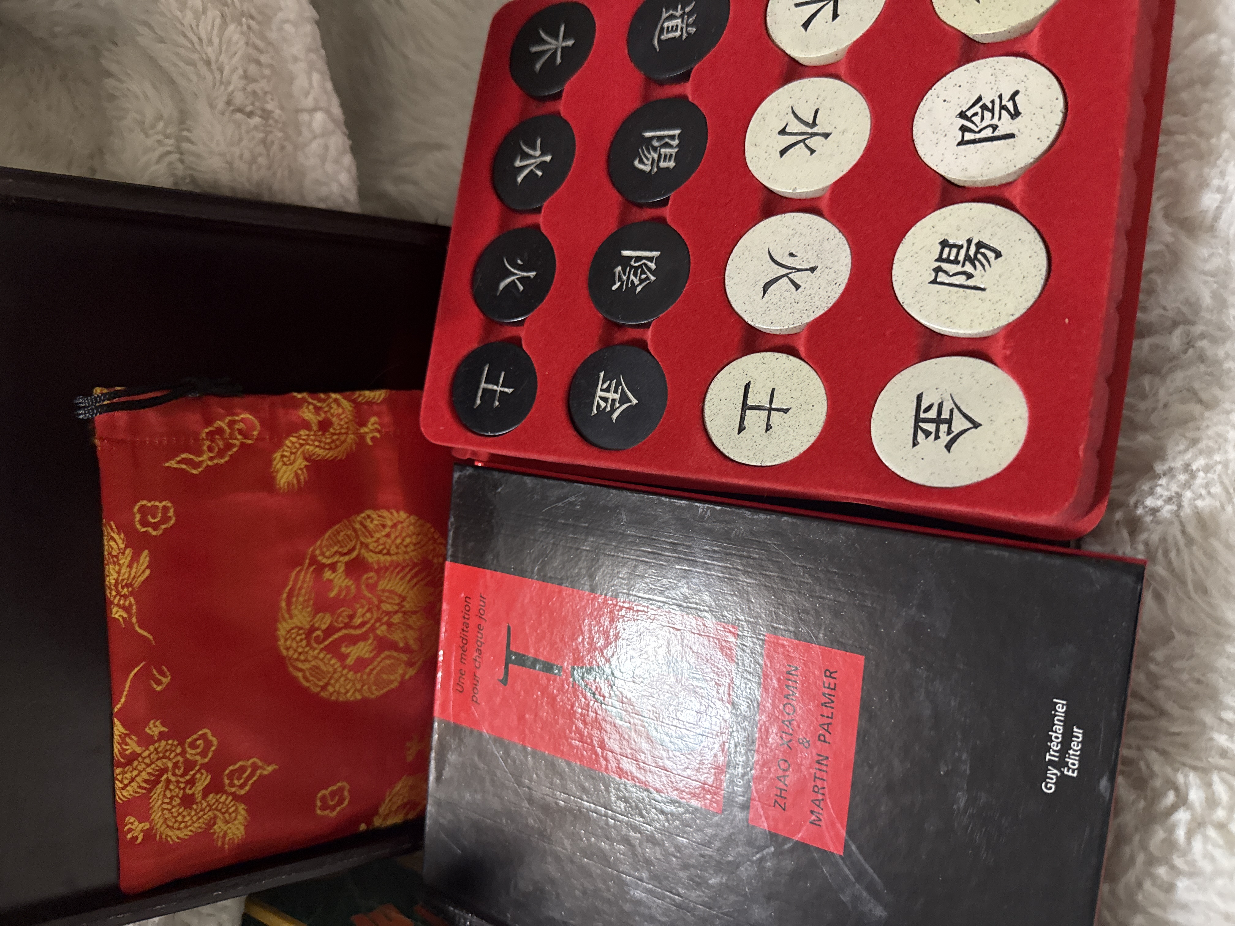 Contemporary Chinese I Ching Divination Set