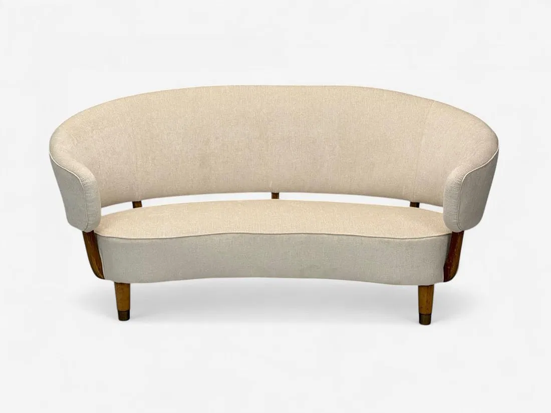 Mid-Century Modern Sofa thumbnail 4