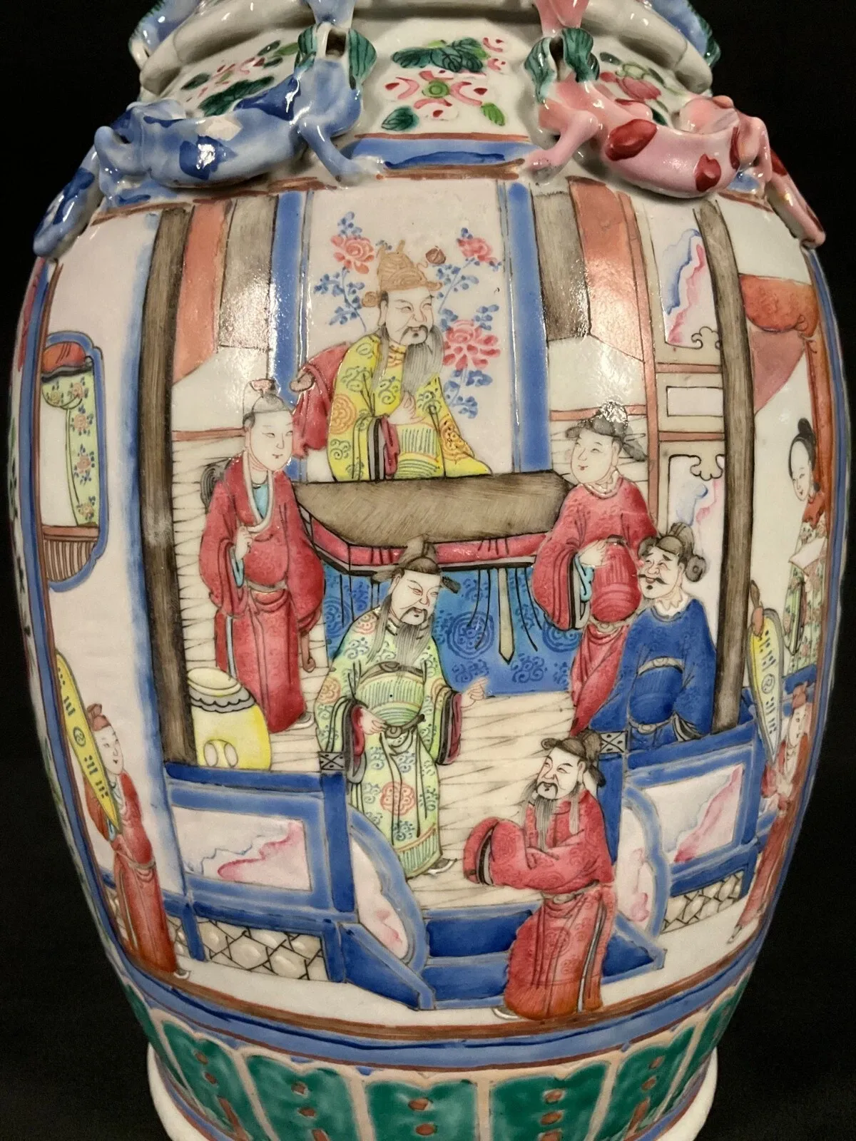 Chinese Famille Rose Style Porcelain Gu-Form Vase thumbnail 5