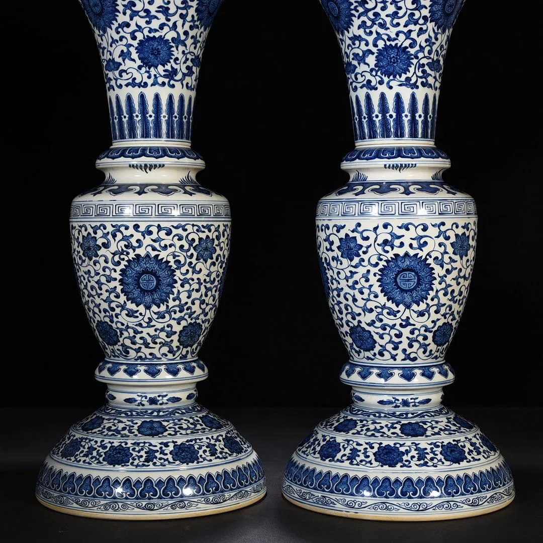 Qing Style Blue and White Porcelain Vases thumbnail 8