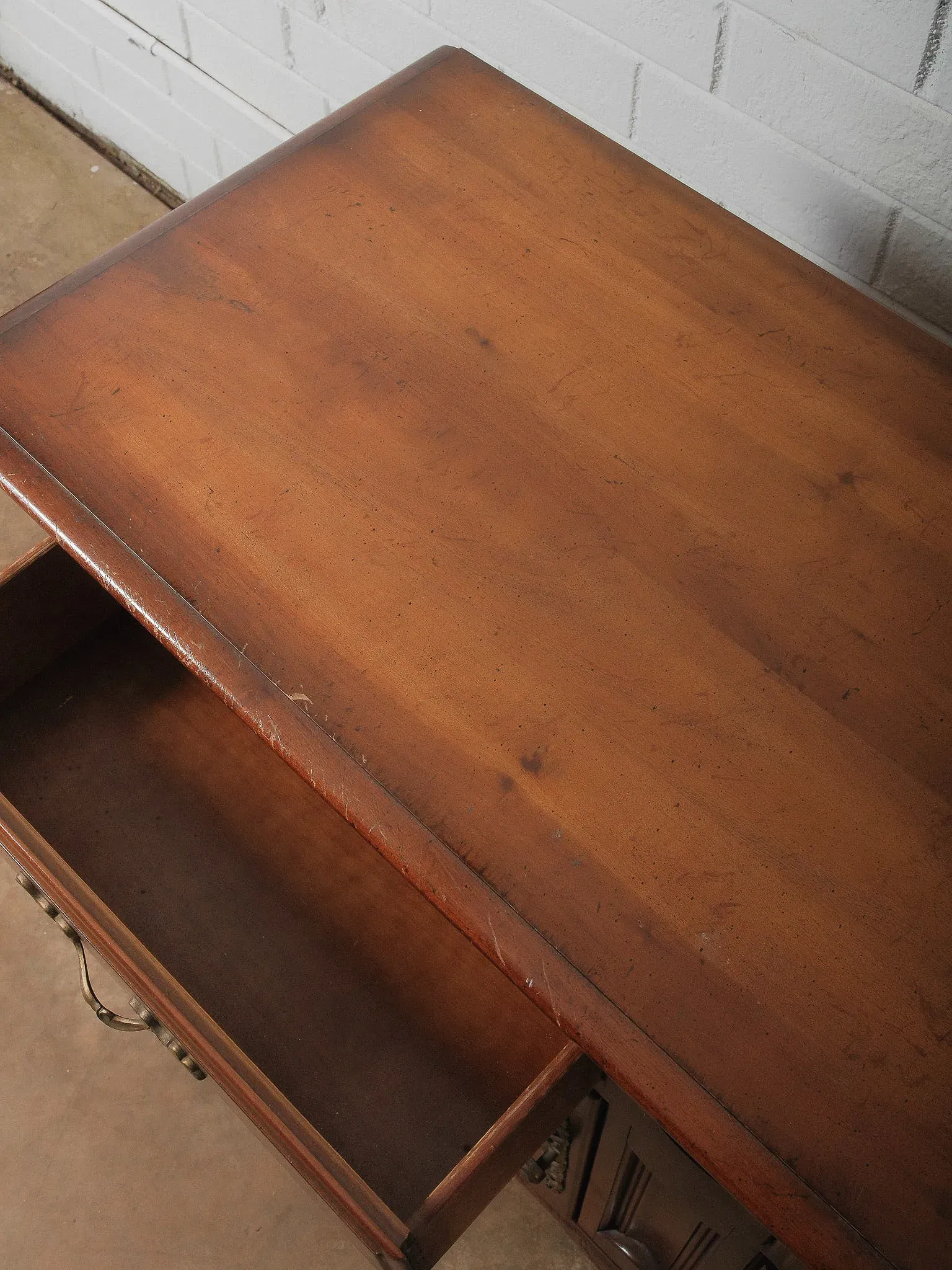 French Provincial Louis XV Style Walnut Sideboard thumbnail 6