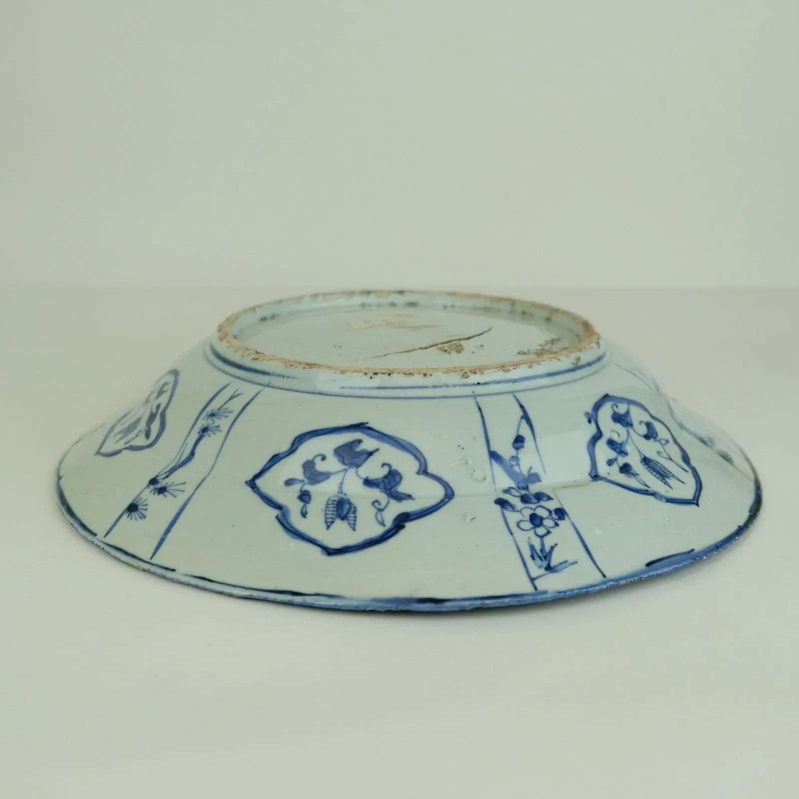 Chinese Transitional Style Blue-and-White Porcelain Landscape Figure Charger thumbnail 8