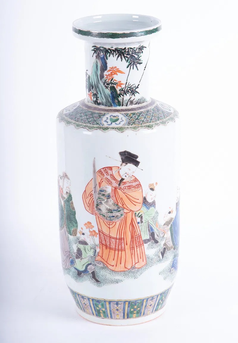 Chinese Famille Verte Style Porcelain Vase bearing a Kangxi Mark thumbnail 3