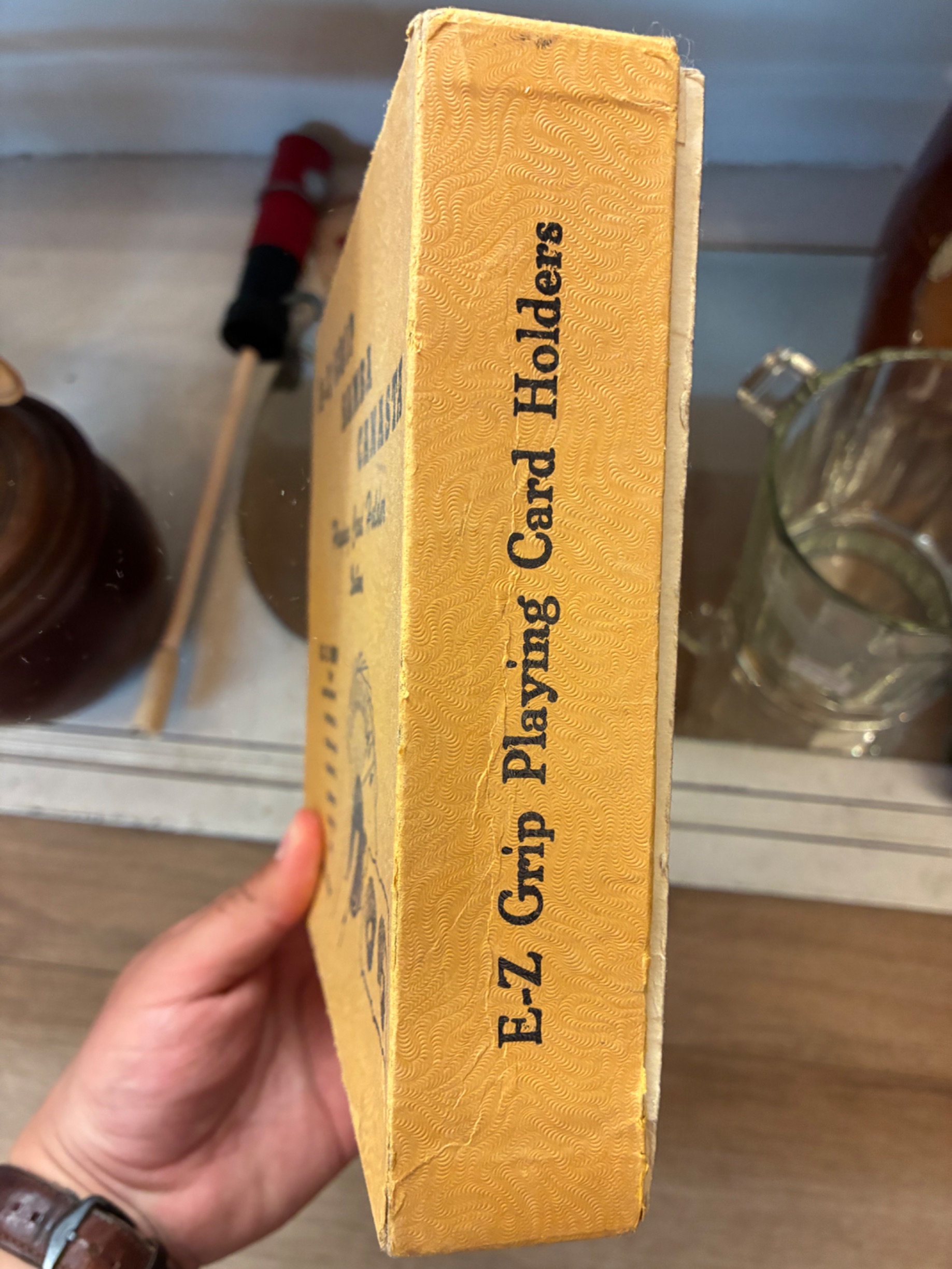 Mid-Century E-Z Grip Playing Card Holder thumbnail 3
