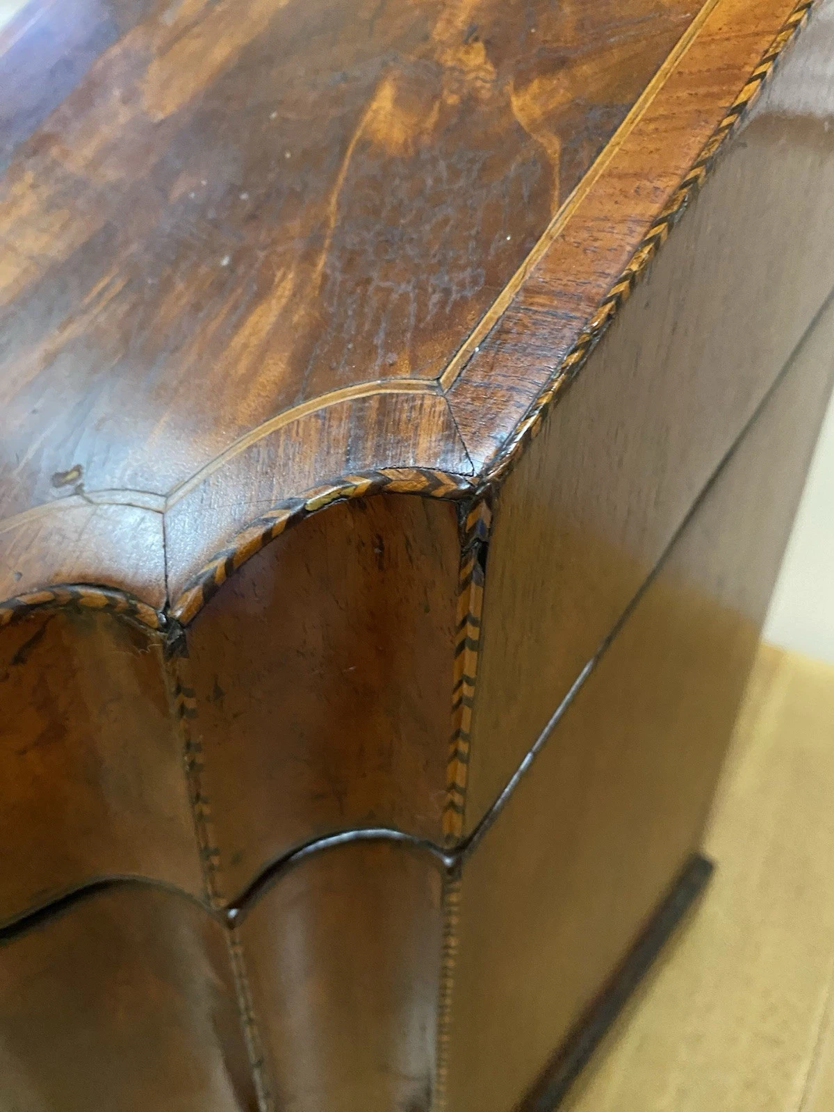 English Georgian Period Mahogany Knife Box thumbnail 8