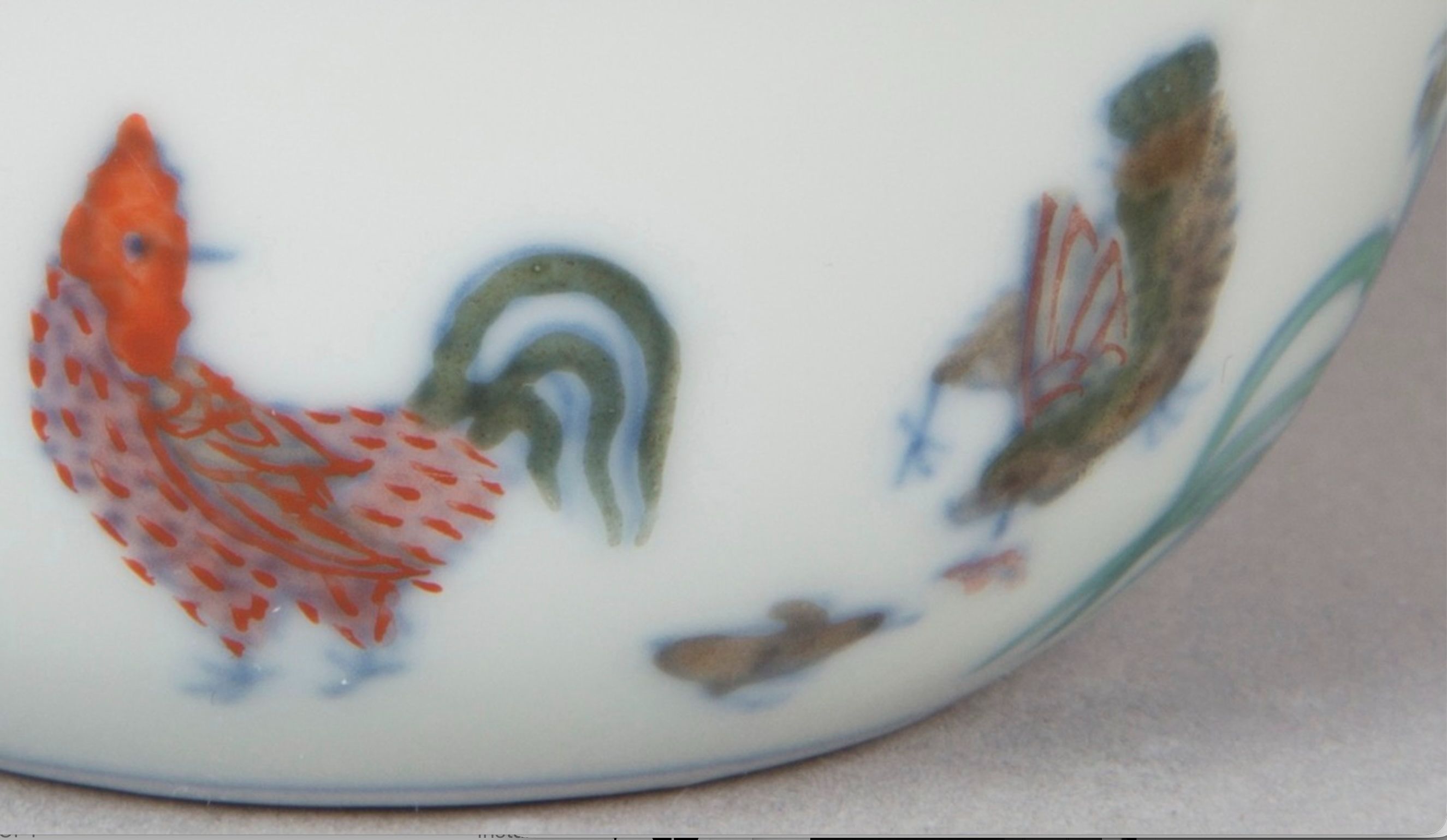 Chinese Doucai 'Chicken' Cup, Bearing Apocryphal Chenghua Mark thumbnail 4