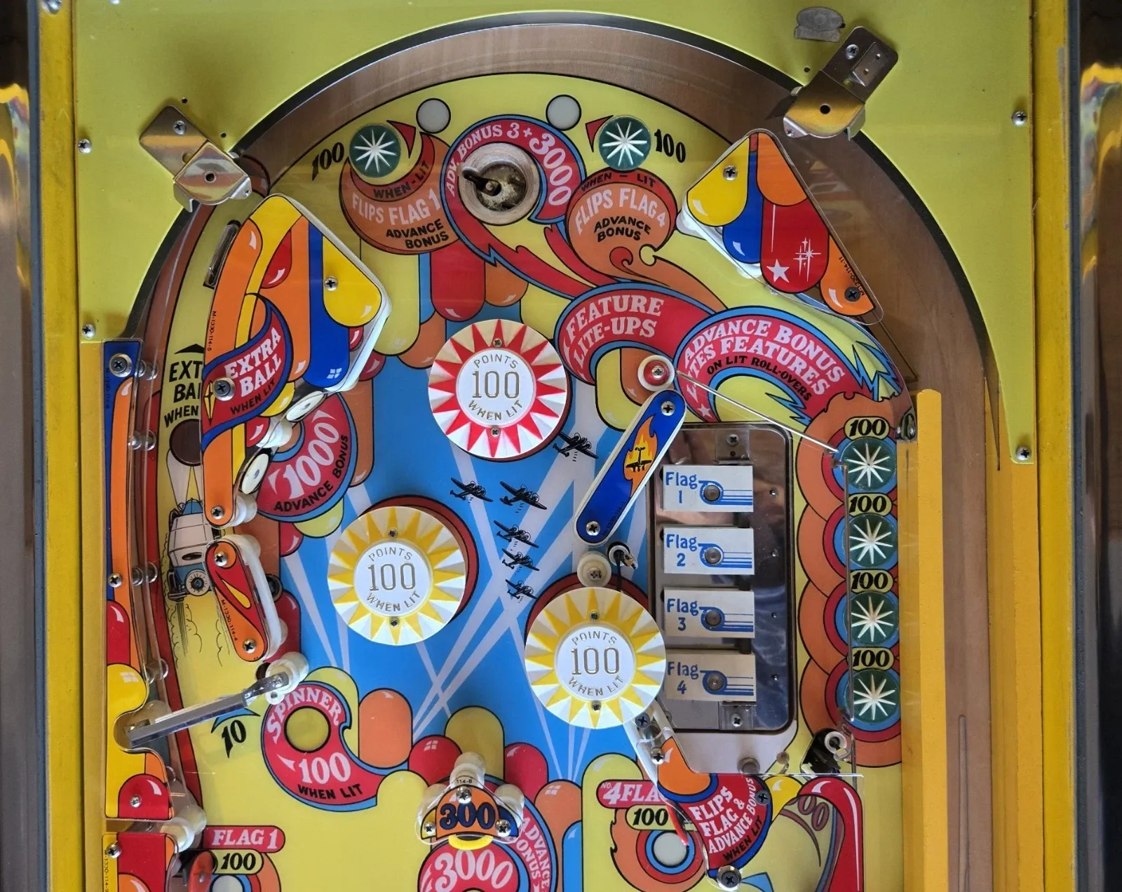 Bally Wizard! Electro-Mechanical Pinball Machine thumbnail 9