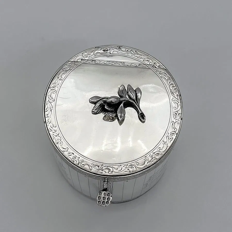 Art Deco Period German Silver Tea Caddy with Auspicious Characters thumbnail 4