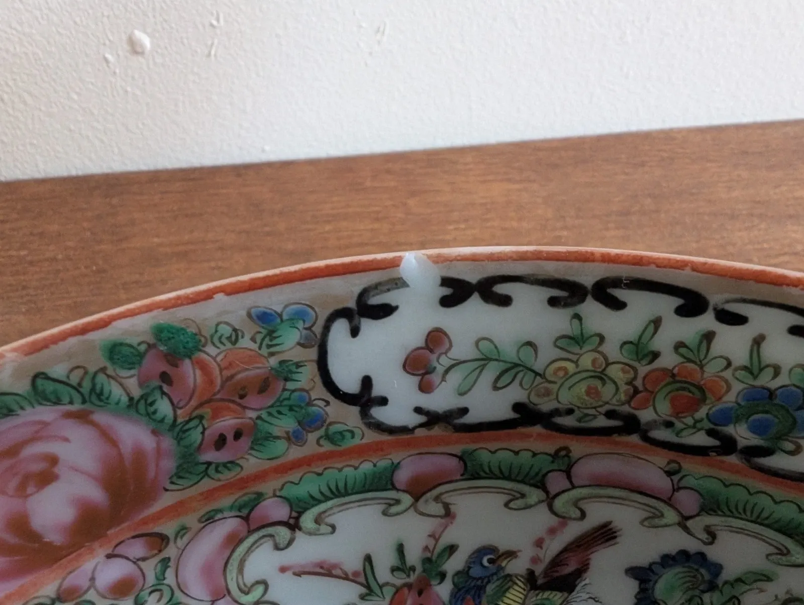 Chinese Rose Medallion Style Porcelain Bowl thumbnail 5