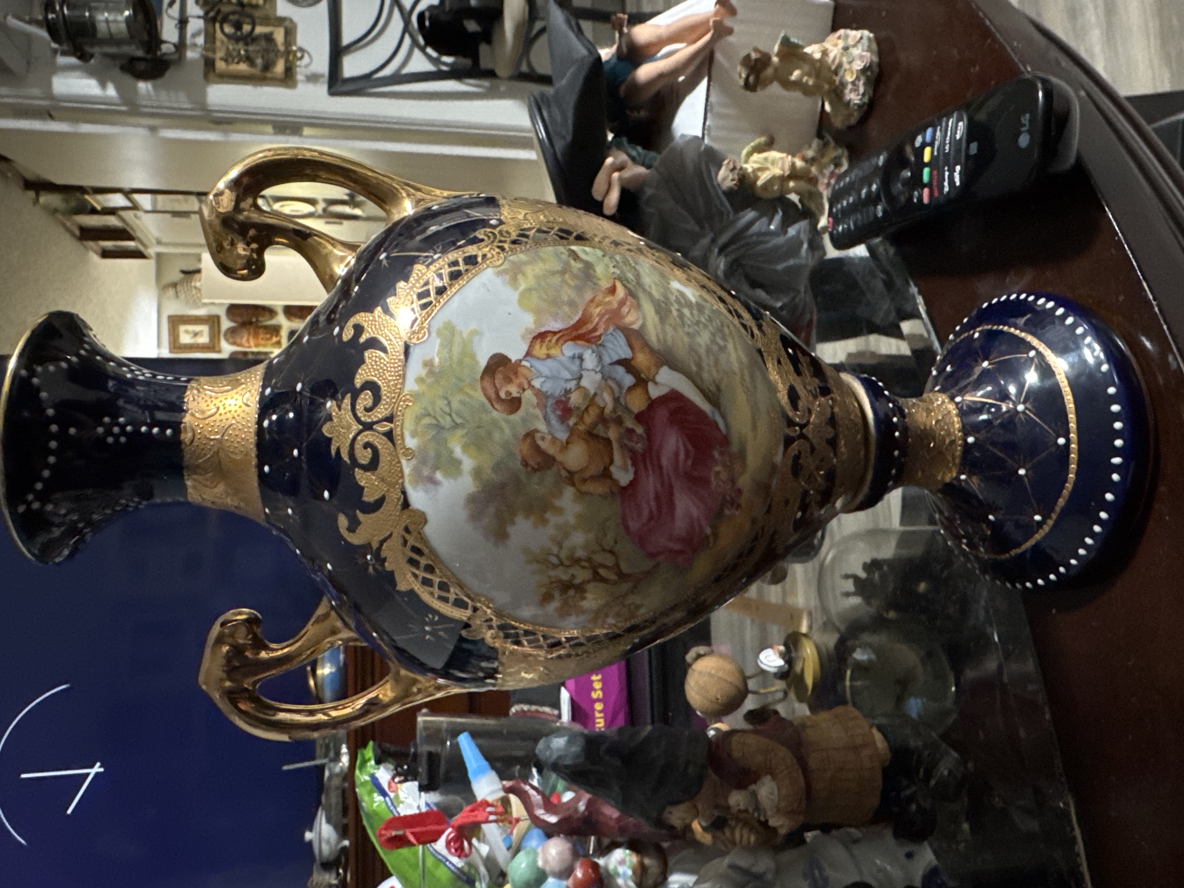 European Style Porcelain Vase