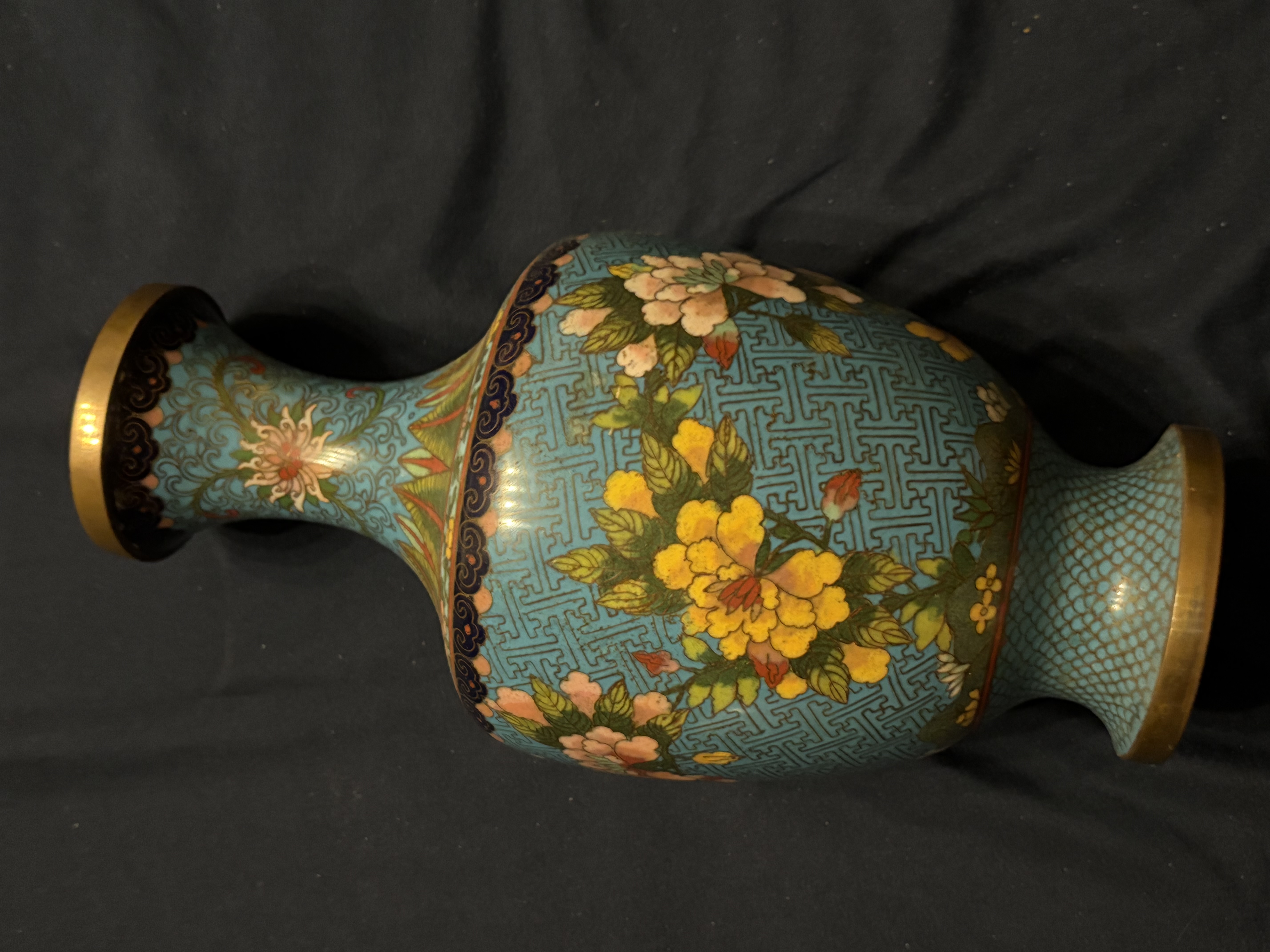 Chinese Cloisonné Vase thumbnail 3