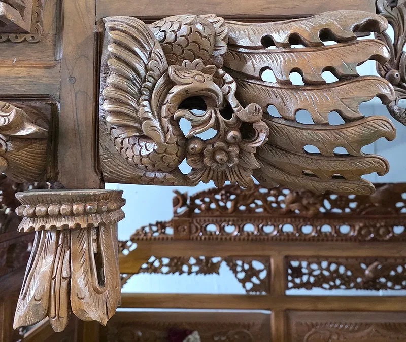 Indonesian Javanese Style Carved Teak Canopy Bed thumbnail 3