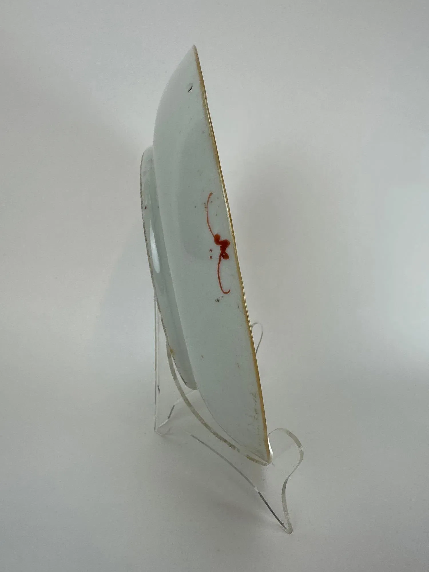 Chinese Famille Rose 'Double Happiness' Porcelain Plate, bearing a Daoguang Mark thumbnail 4