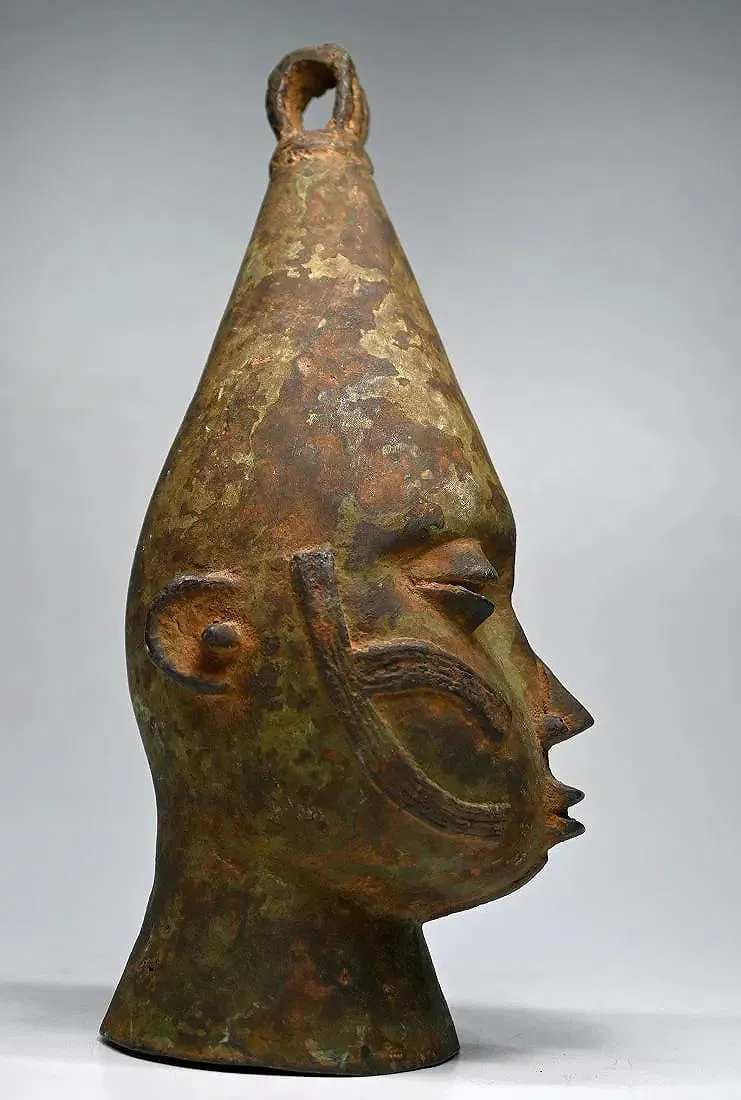 Benin Style Bronze Head thumbnail 4