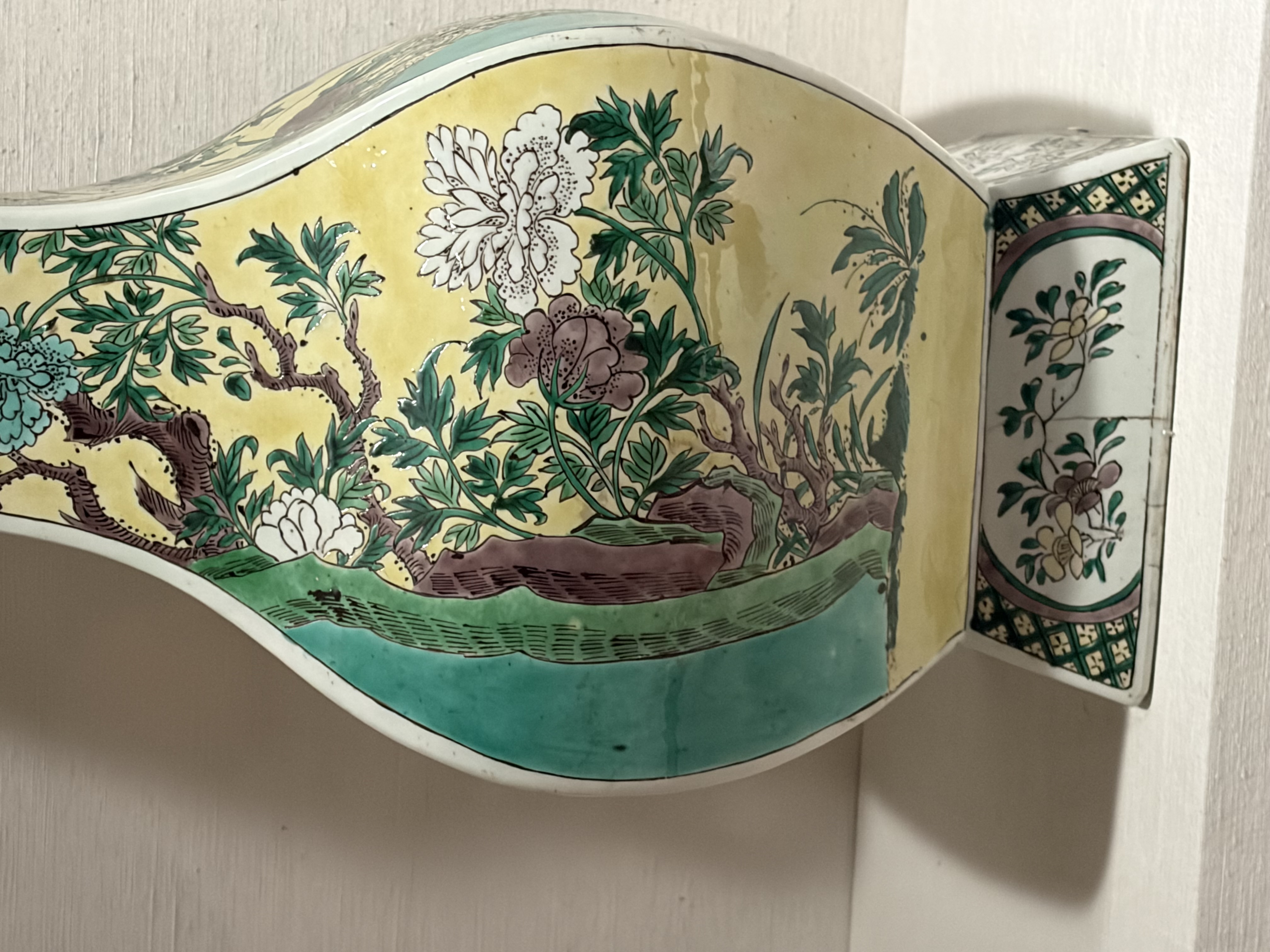 Chinese Qing Dynasty Famille Verte Vase