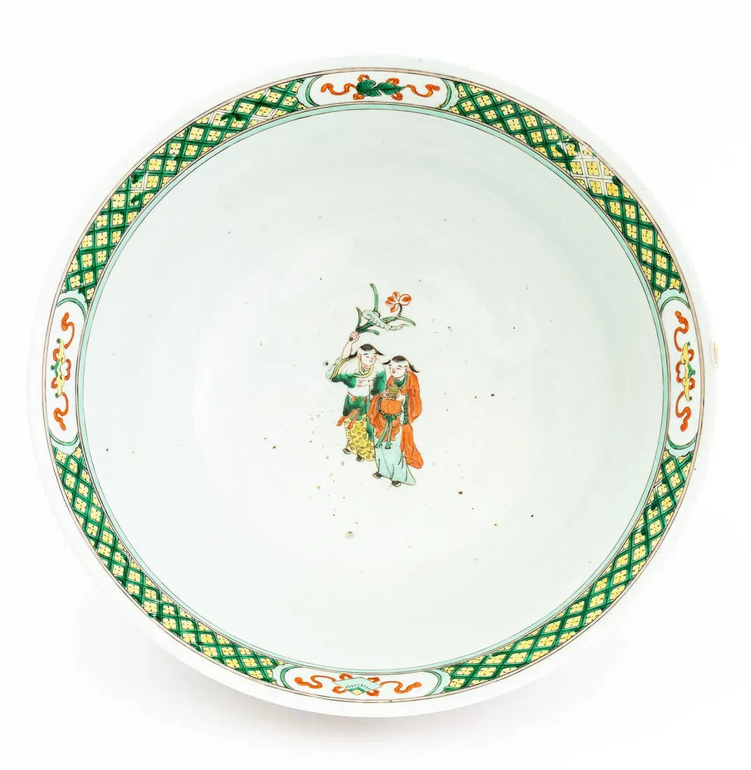 Chinese Kangxi Period Famille Verte Basin thumbnail 8