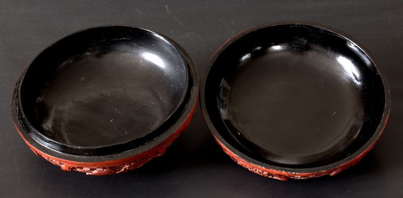 Chinese Ming Period Carved Cinnabar Lacquer Circular Box thumbnail 4