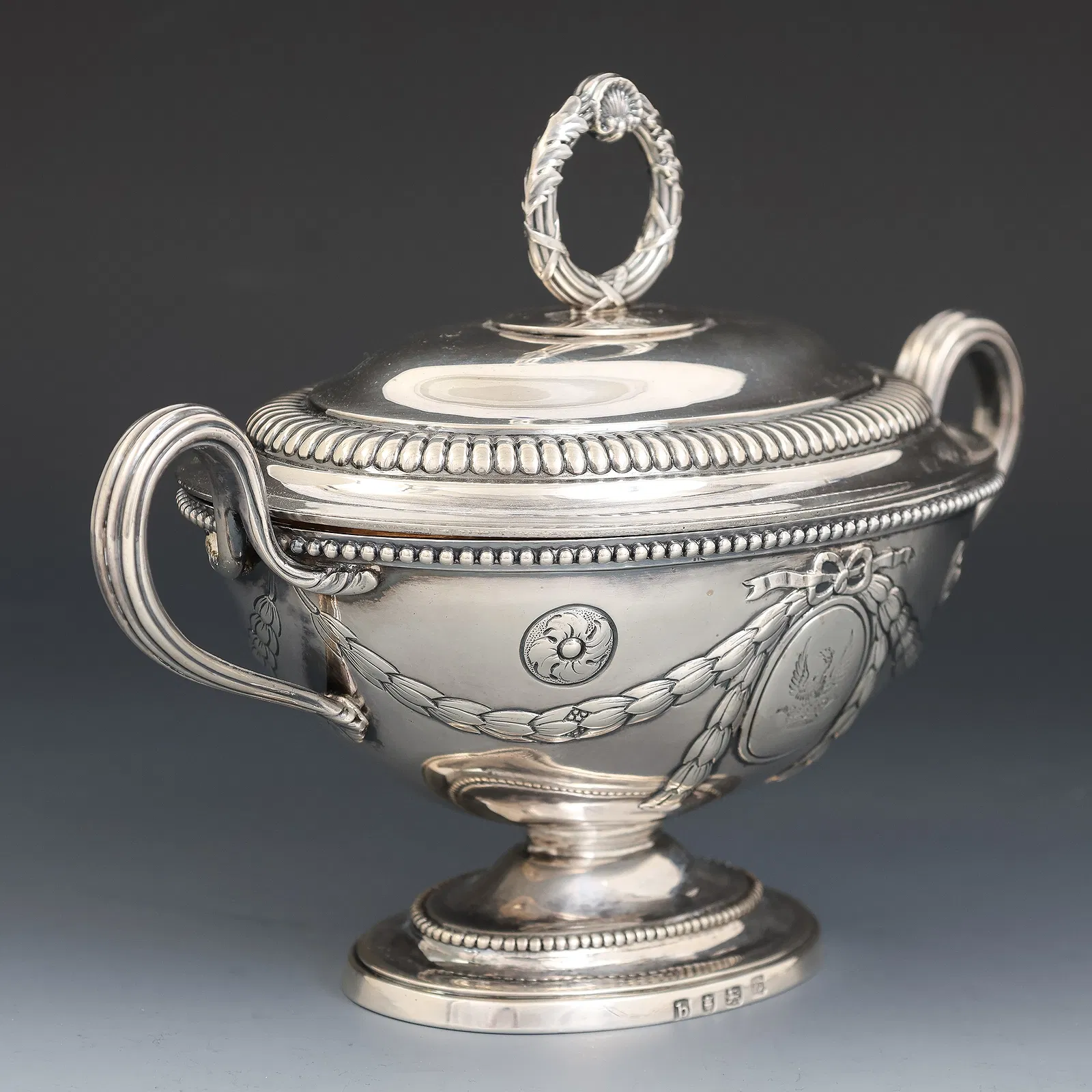 English George III Sterling Silver Covered Sugar Urn (London, 1777) thumbnail 12