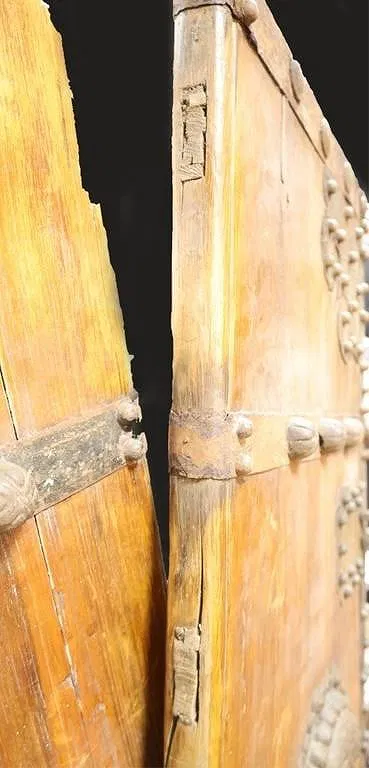 Chinese Qing Dynasty Style Iron-Mounted Hardwood Doors thumbnail 7