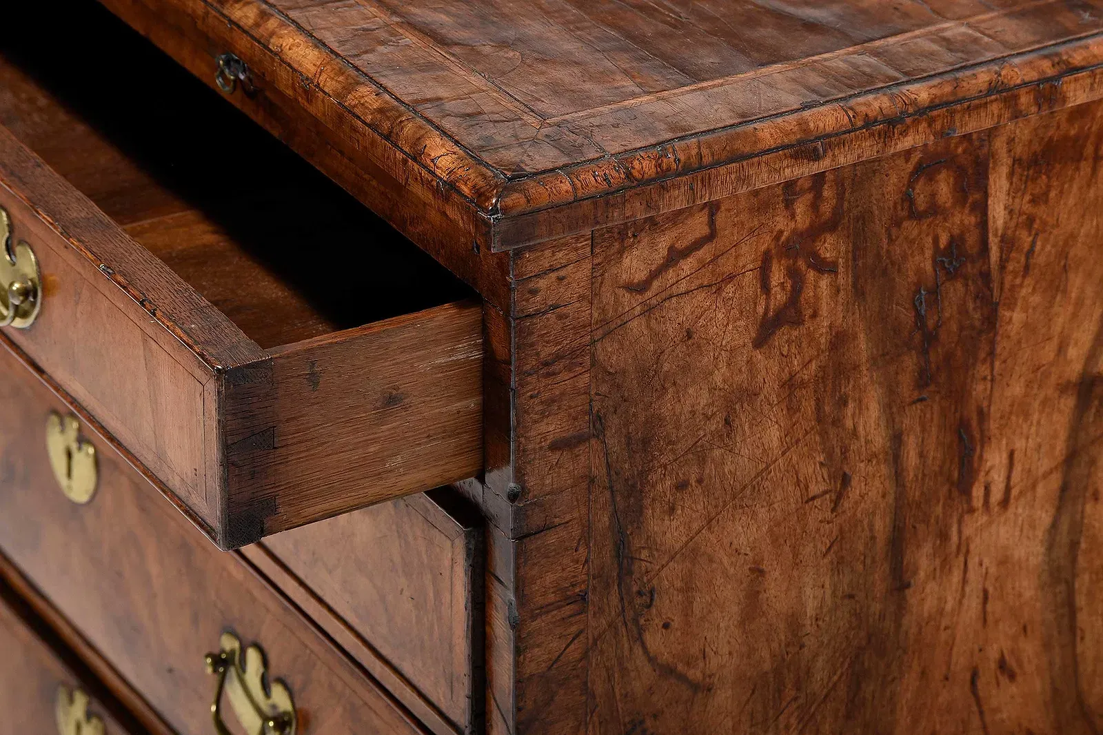 English George II Period Walnut Bachelor's Chest thumbnail 3