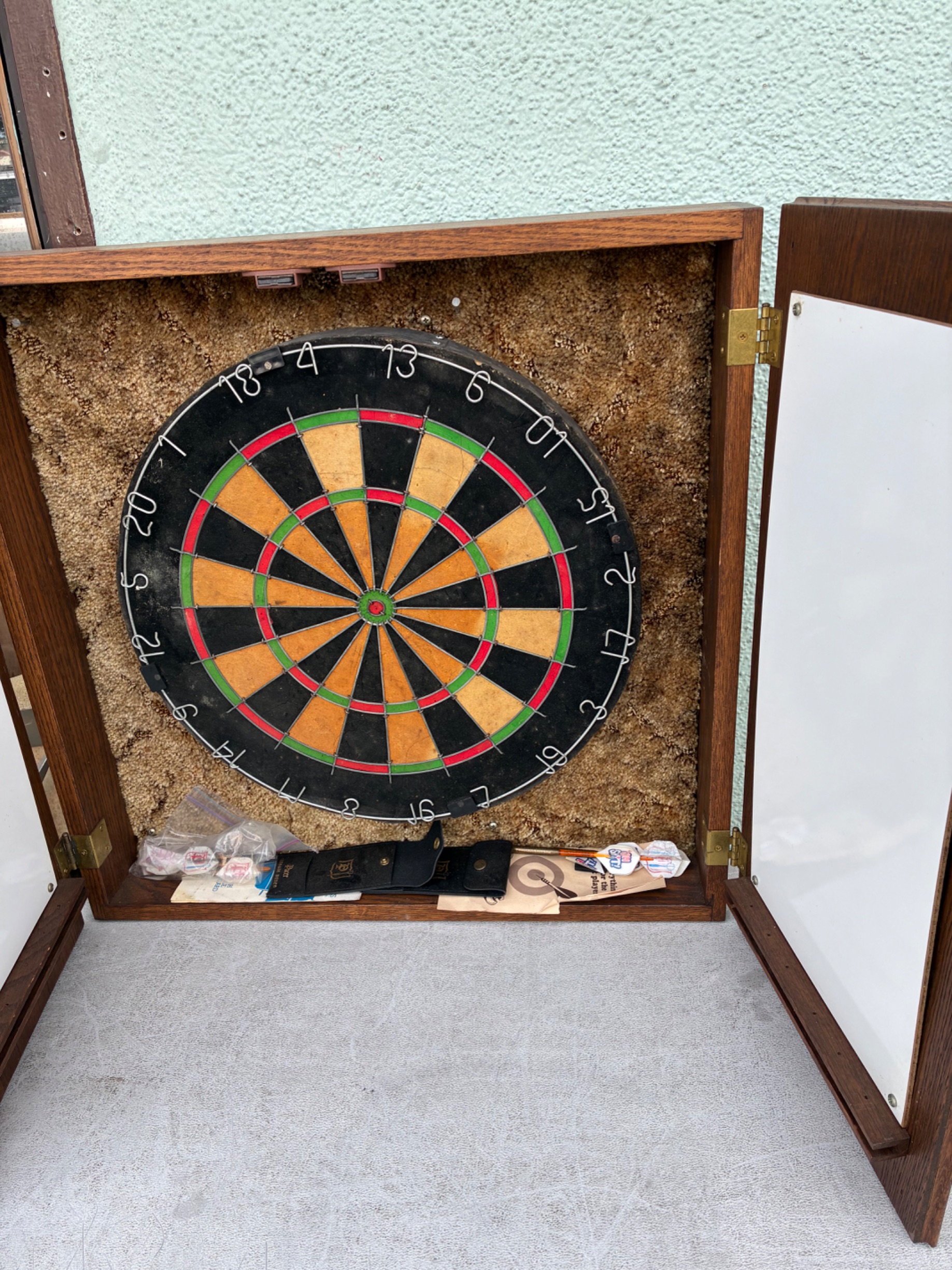 Vintage Dartboard with Cabinet