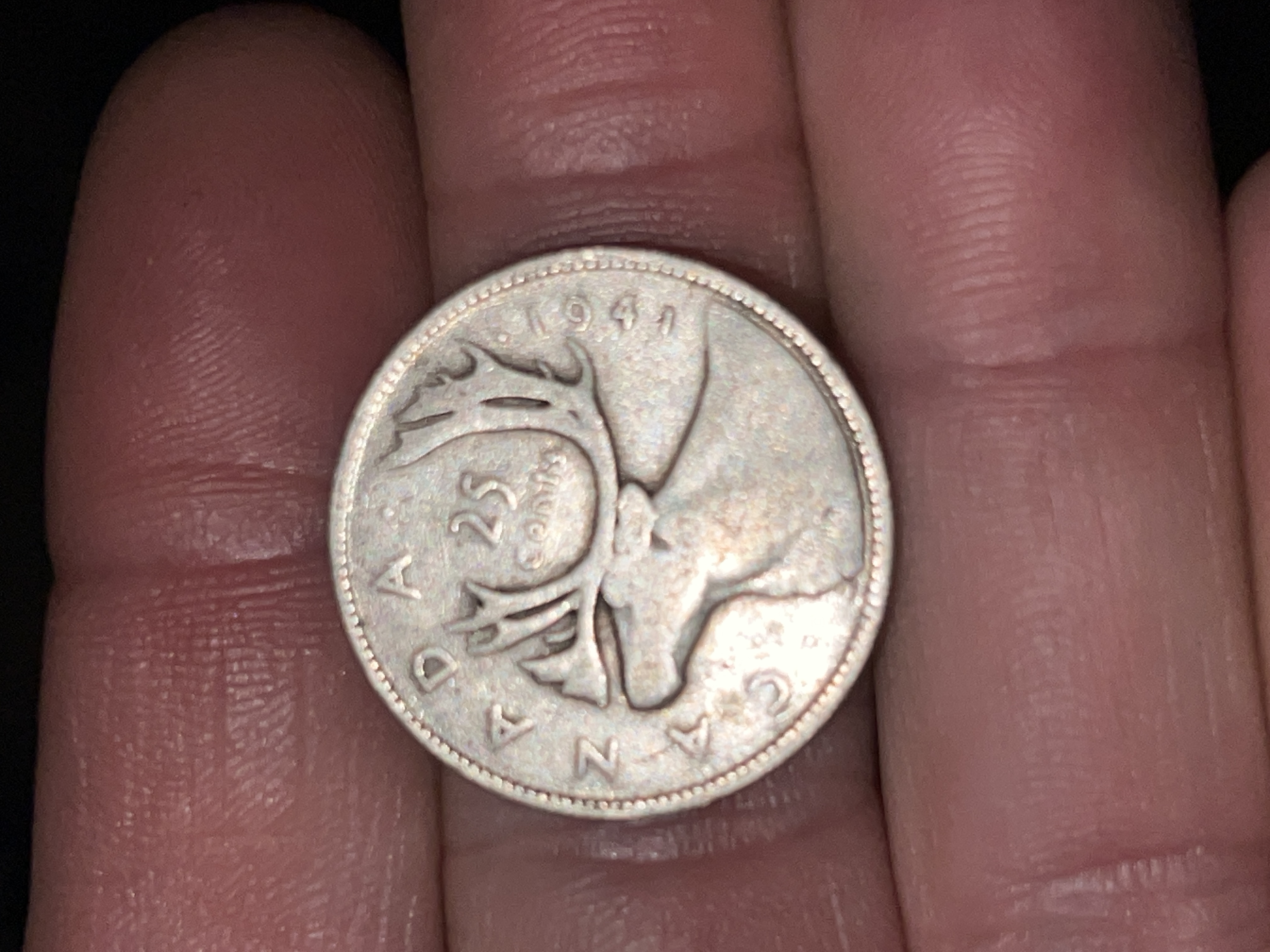 Canadian George VI Silver 25 Cent Coin (1941)