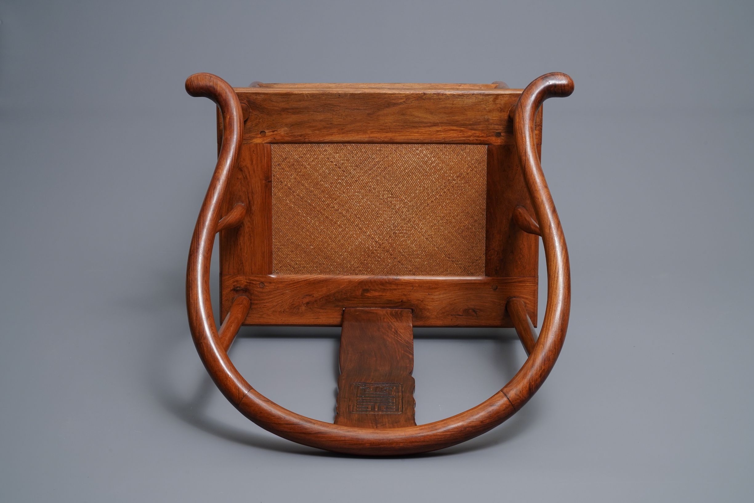 Pair of Chinese Ming Period Huanghuali Horseshoe-Back Armchairs thumbnail 4