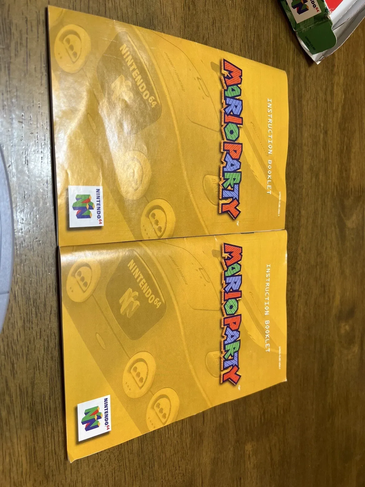 Nintendo 64 Vintage "Mario Party" Video Game Complete in Box (USA) thumbnail 8