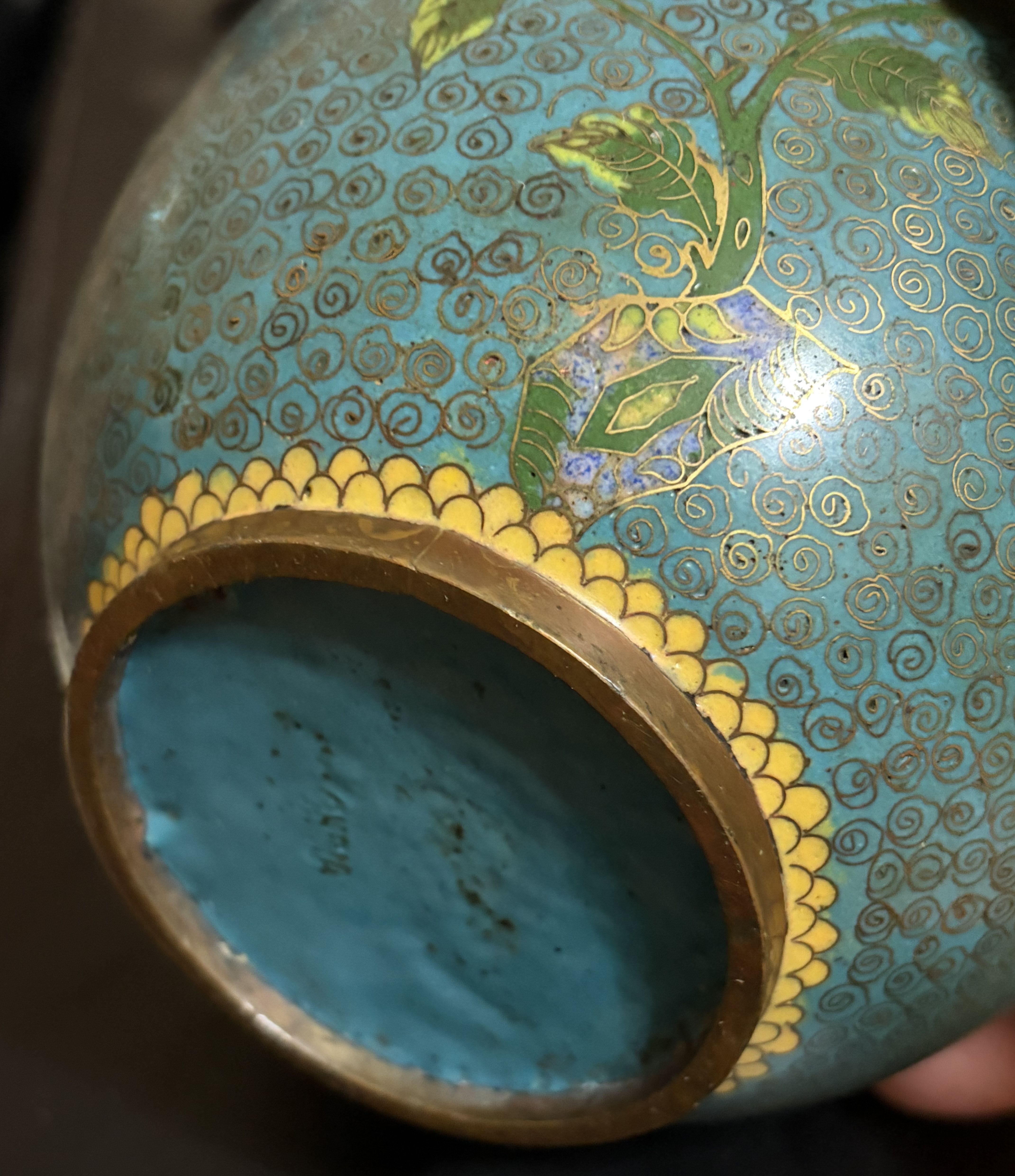 Chinese 20th Century Cloisonné Enamel Lidded Jar thumbnail 4