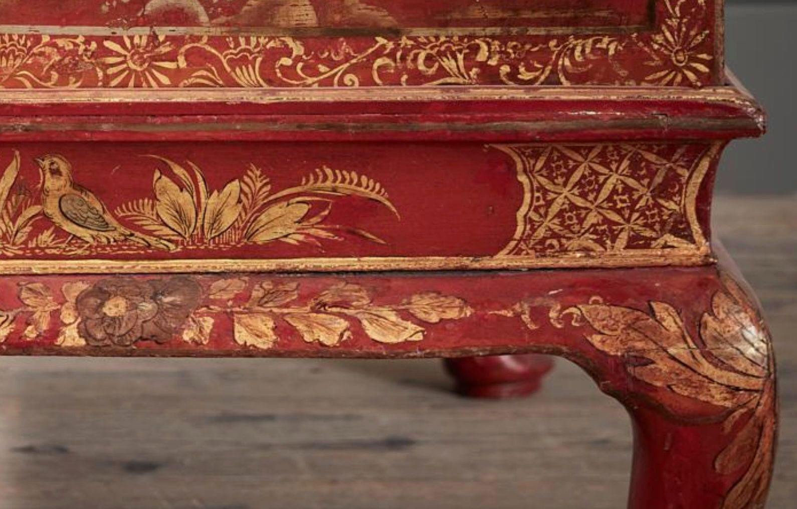 Chinese Export Chinoiserie Lacquer Cabinet on Stand thumbnail 5