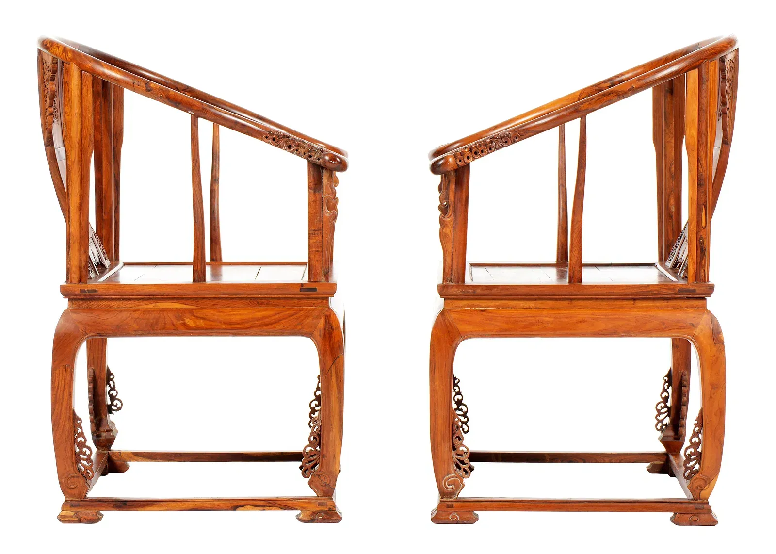 Chinese Qing Style Huanghuali Horseshoe-Back Armchairs (Pair) thumbnail 6