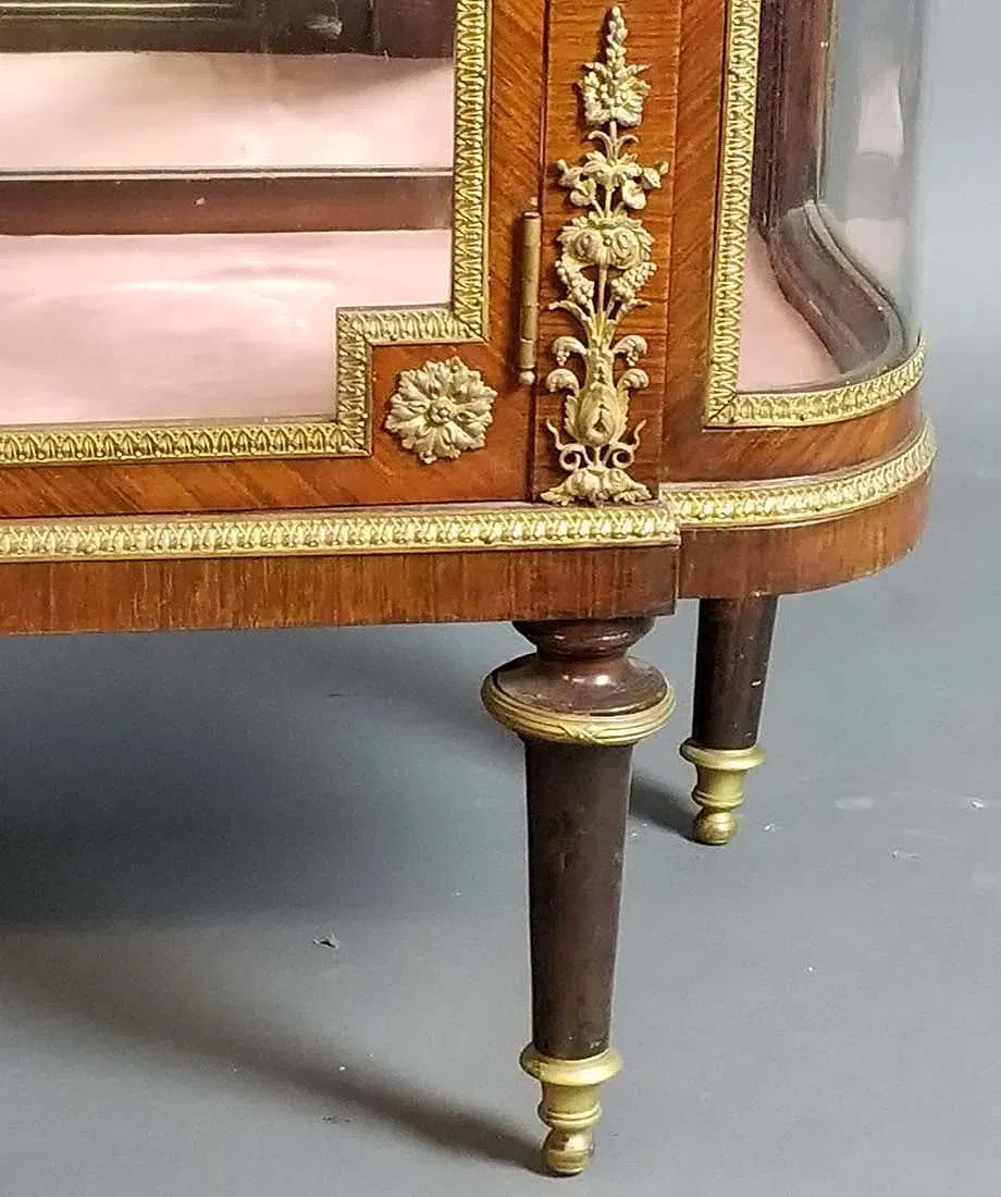 French Louis XVI Style Gilt Bronze Mounted Mahogany Vitrine thumbnail 5