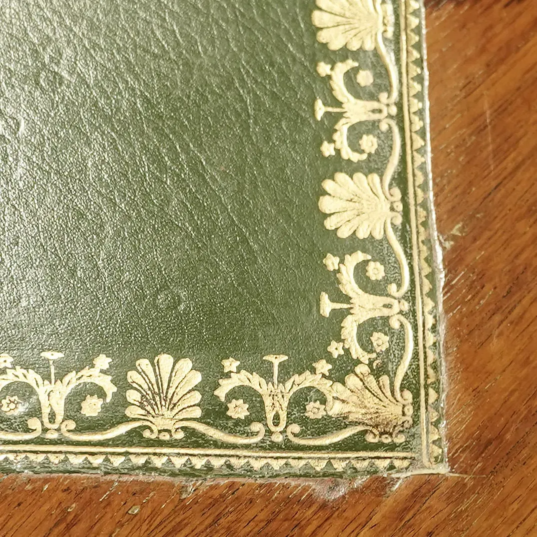 Louis XV Style Ormolu-Mounted Kingwood Bureau Plat thumbnail 9