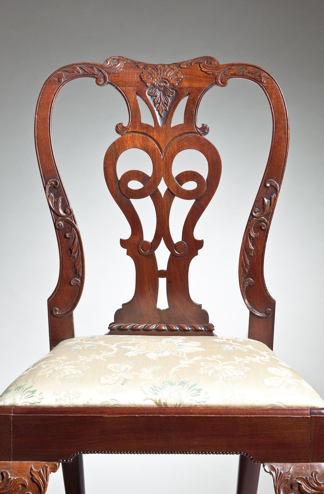 George II Carved Mahogany Dining Chairs (set of 8) thumbnail 4
