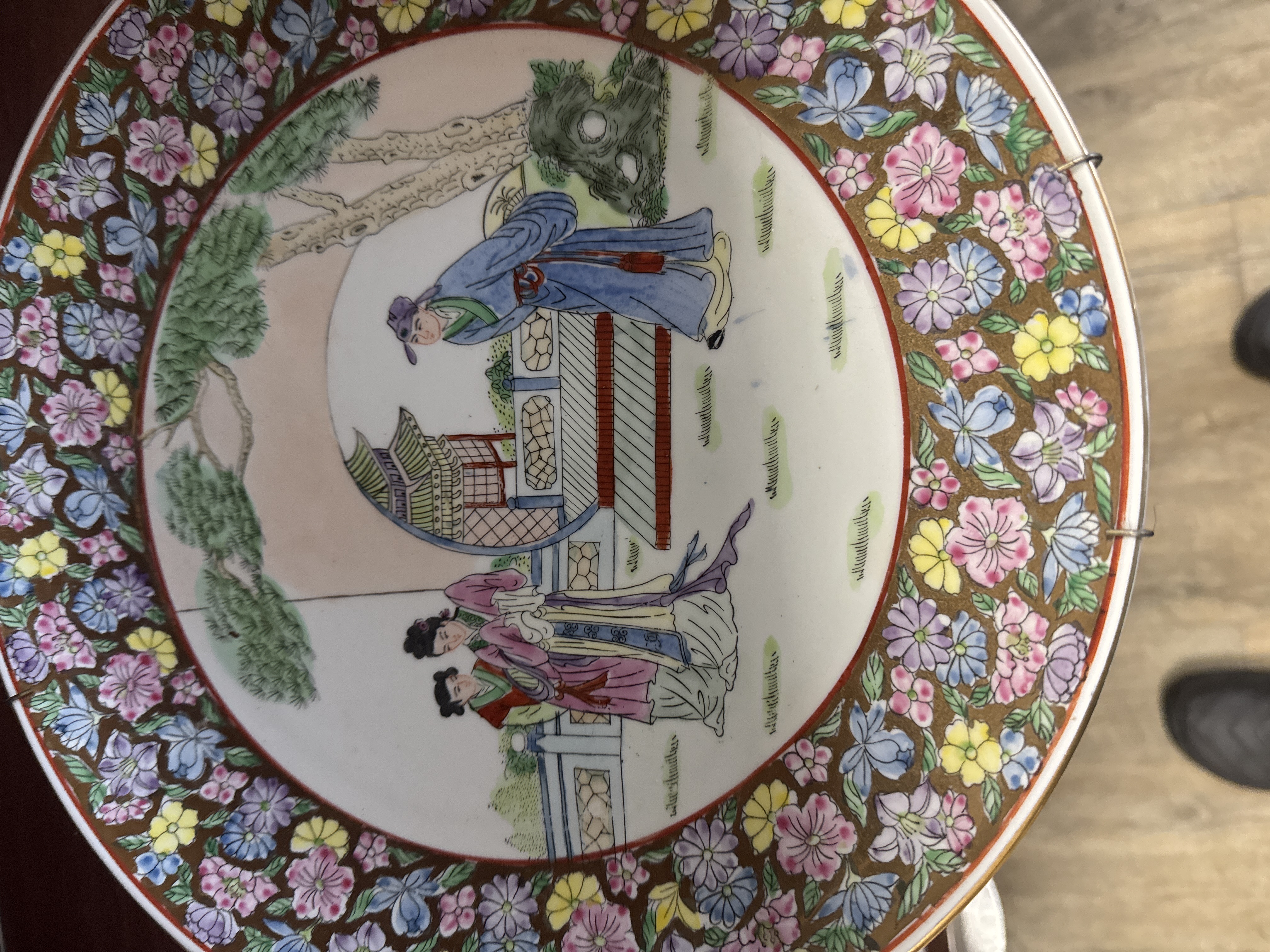 Chinese Famille Rose Porcelain Plate