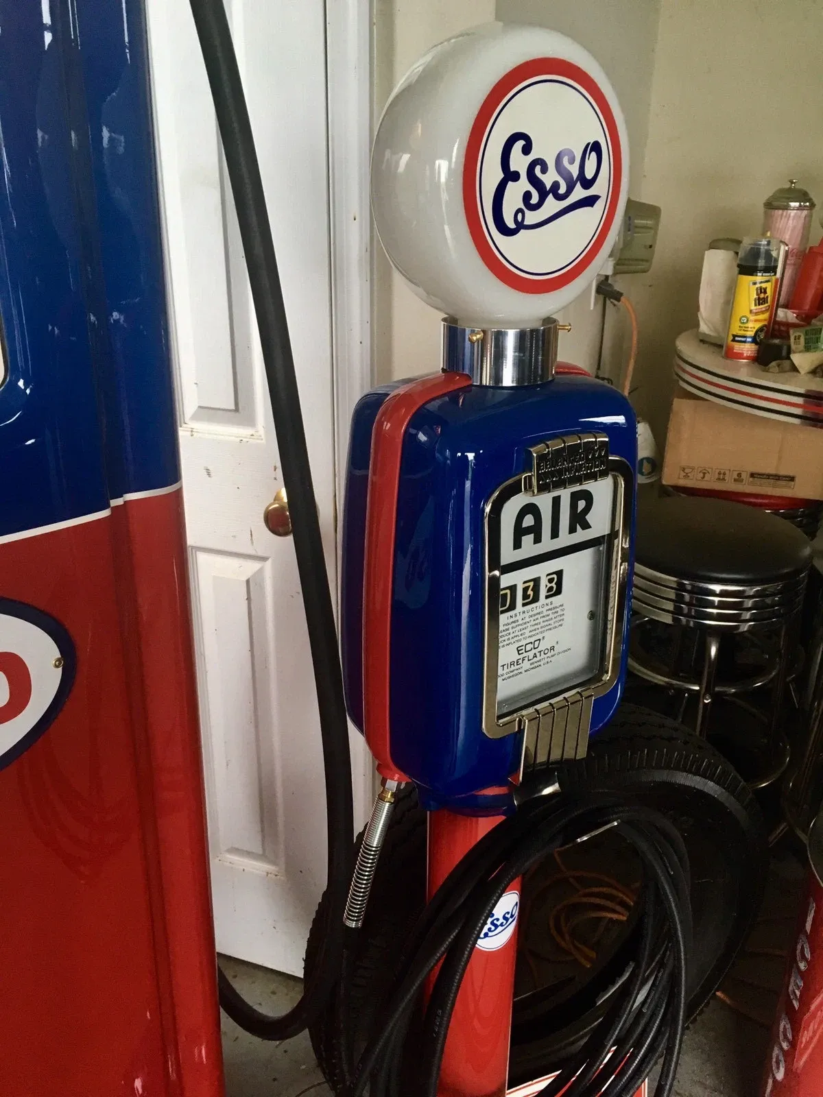 Restored Vintage Eco Tireflator Air Meter in Esso Livery thumbnail 6