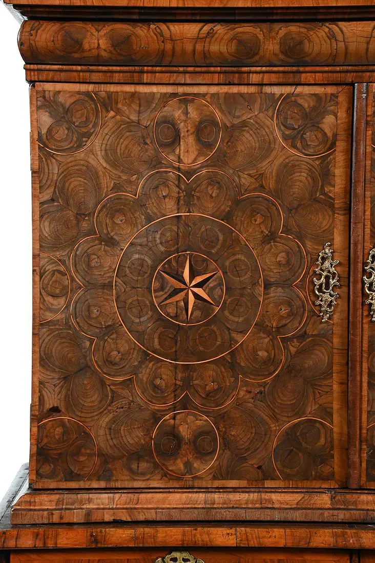 William and Mary Style Walnut and Oyster Veneer Cabinet on Chest (Composite) thumbnail 4
