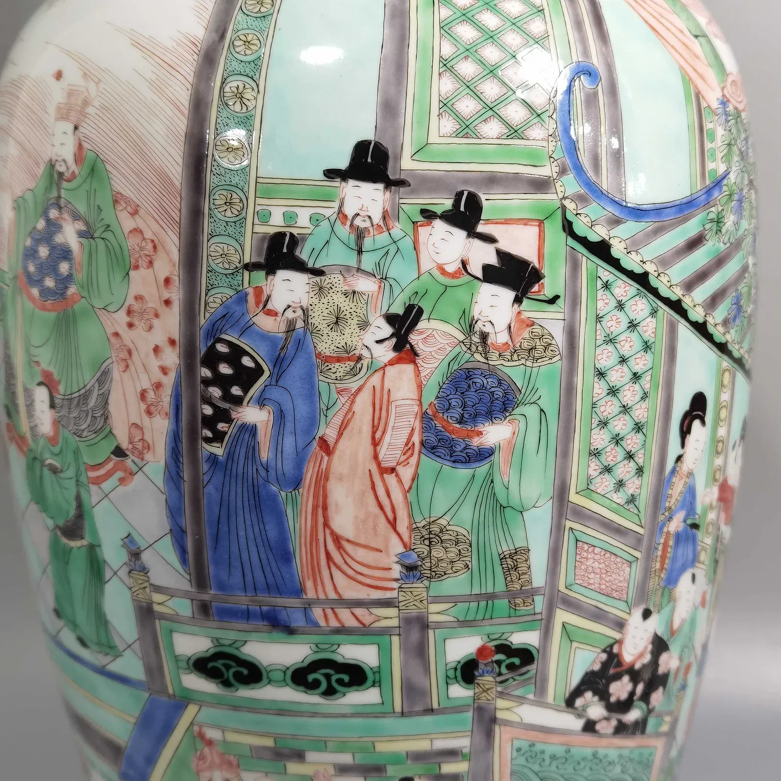 Chinese Qing Style Famille Verte Porcelain Vase thumbnail 7