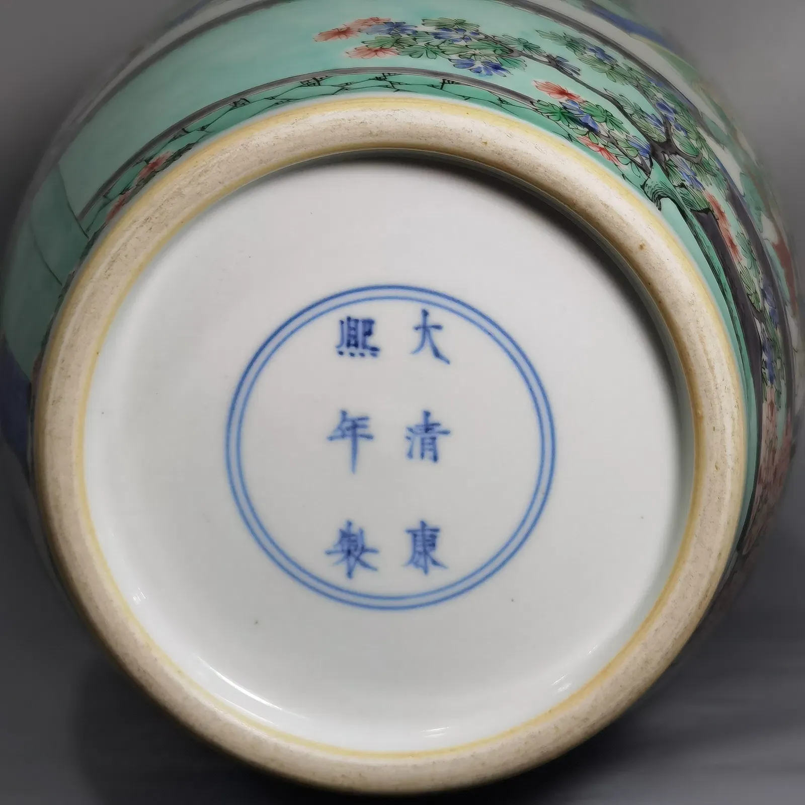 Chinese Qing Style Famille Verte Porcelain Vase thumbnail 9