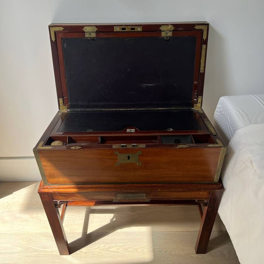 British Campaign Period Mahogany Writing Slope thumbnail 4