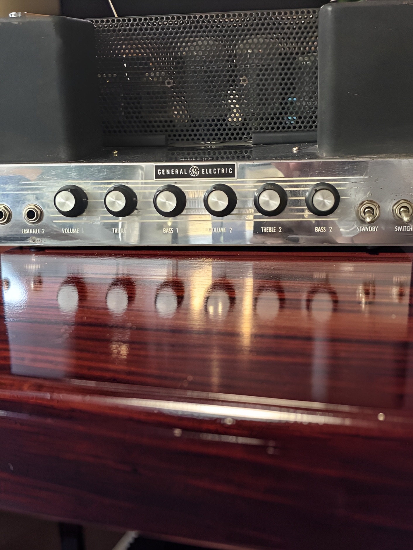 Mid-Century General Electric Tube Amplifier Head