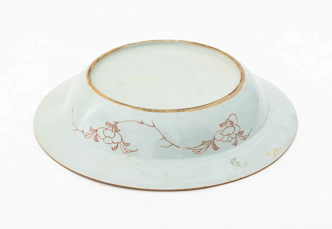 Qing Style Famille Rose Porcelain Dish thumbnail 6