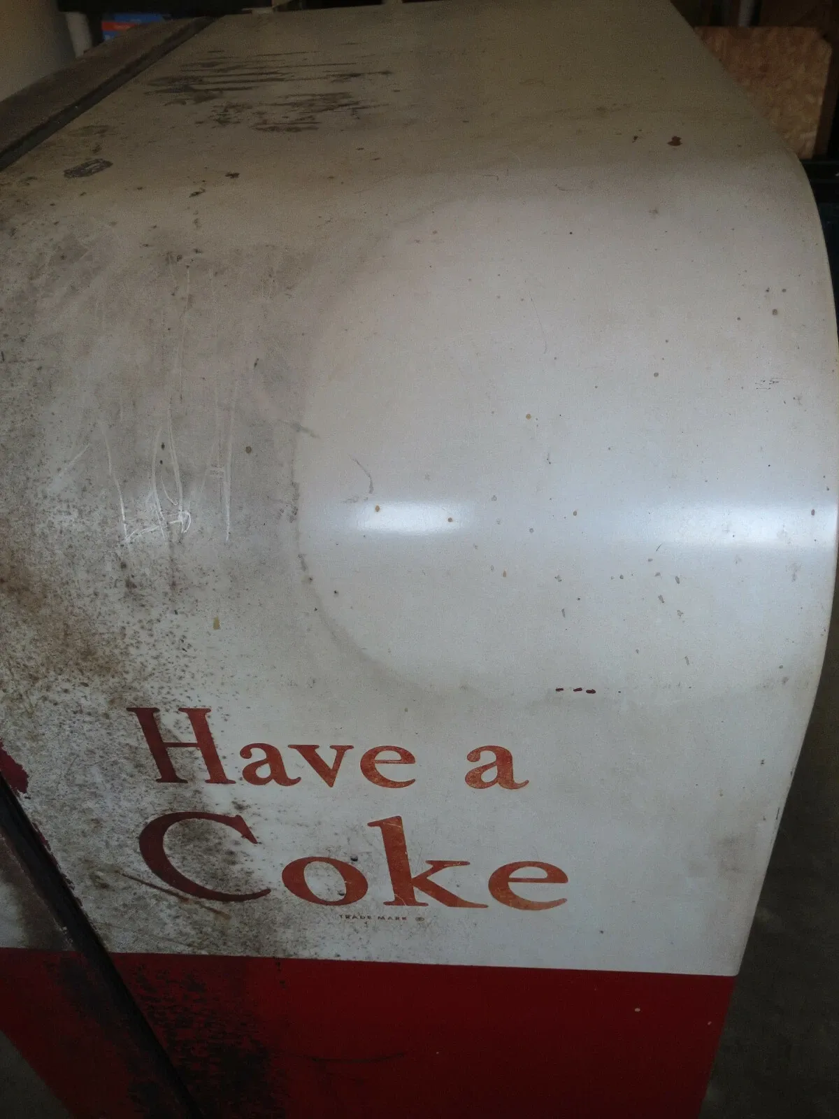 American Mid-Century Modern Painted Steel Coca-Cola Vendo Vending Machine thumbnail 6