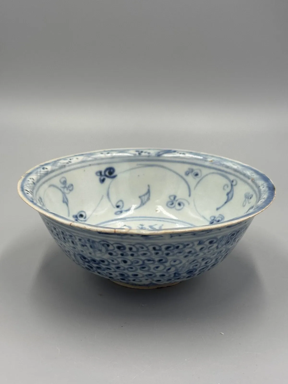 Ming Style Chinese Blue and White Porcelain Floral Bowl thumbnail 3