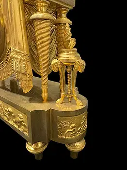 French Empire Period Ormolu and Patinated Bronze Figural Mantel Clock thumbnail 10